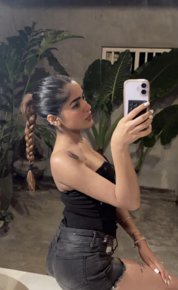 Saba - Noida escort profile